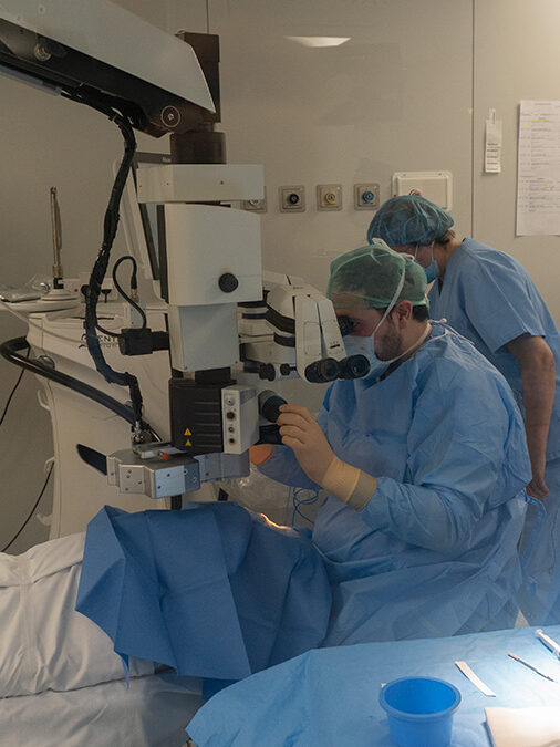 operación de vista cirugía de ojos peligros